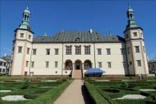 Renowacja elewacji dawnego Pałacu Biskupów Krakowskich w Kielcach
