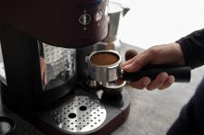 Ceny kawy rosną, a wraz z nimi liczba podróbek na rynku. Jak rozpoznać prawdziwą kawę?