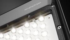 Lena Lighting wprowadza laserowy celownik do precyzyjnego ustawiania naświetlaczy Factor LED XL