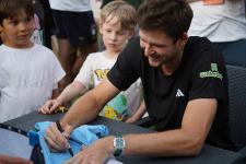 „Tenis to sport przegranych”. Rodzice Huberta Hurkacza o wychowywaniu młodego sportowca