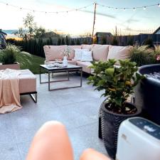 Granit na taras  – jak wybrać trwałe i estetyczne rozwiązanie?