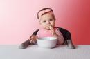 Kiedy i jak wprowadzać nowe posiłki do jadłospisu dziecka?