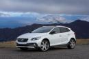 Volvo V40 Cross Country z silnikiem Drive-E i napędem AWD