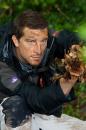 Bear Grylls wraca i zaprasza do „piekła”…