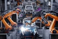 Inteligentne technologie w fabrykach motoryzacyjnych to zysk
